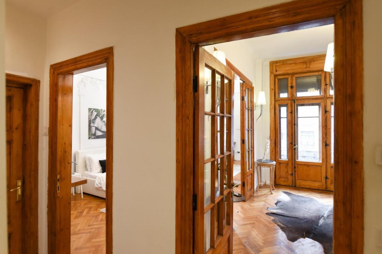 Apartmán Love.Travel.Explore ♥️Apt W/ Balcony In Old Town Bukurešť Exteriér fotografie